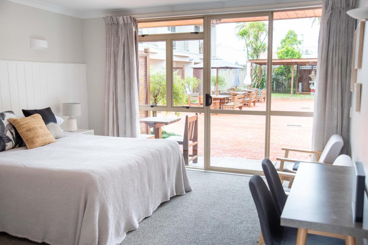 Raglan Sunset Motel And Conference Venue Екстер'єр фото